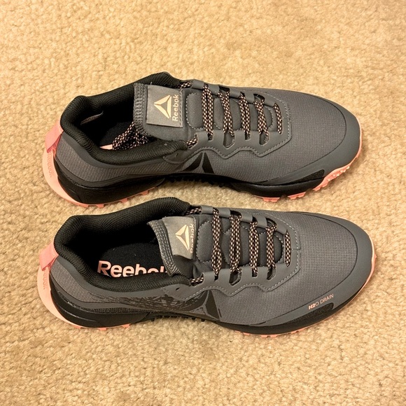 NIB Reebok Women’s All Terrain Craze Running Shoes Size 6 - Picture 4 of 9